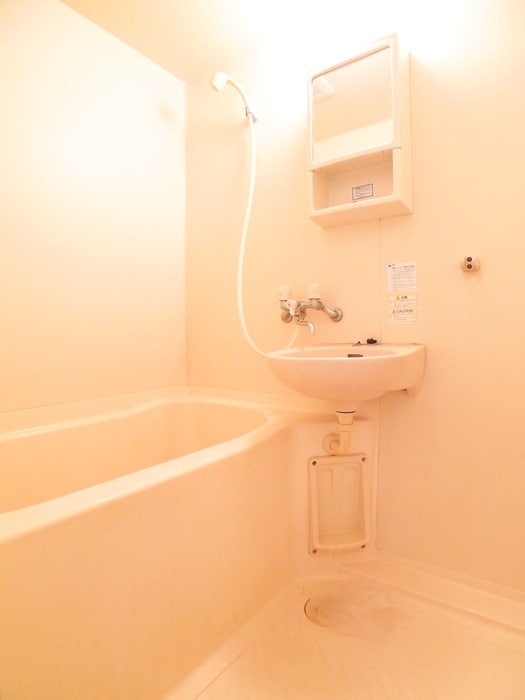 バス／シャワールーム等 山崎ビル