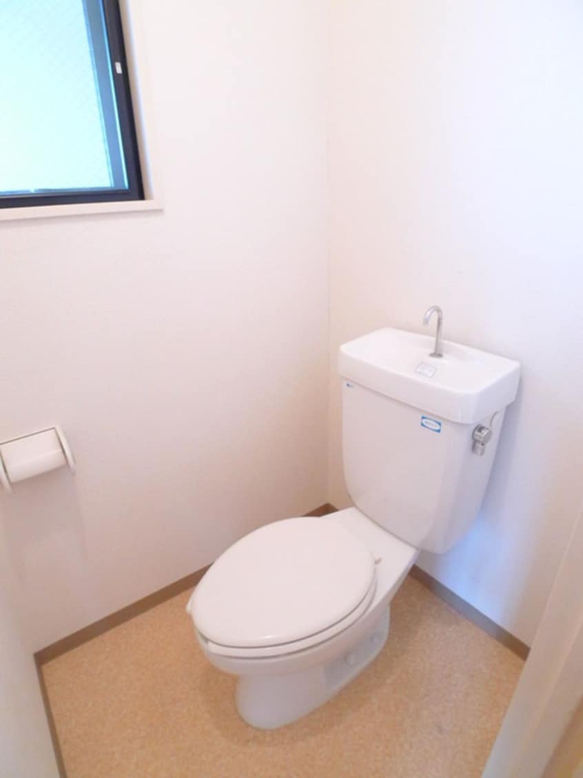 トイレ 山崎ビル