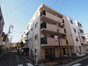 ワールドパレス山王（３０３）