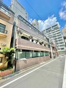 エクセルコ－トの外観