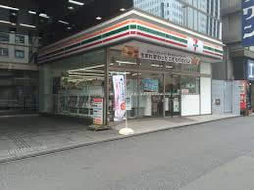 セブン-イレブン 西新宿７丁目店(コンビニ)まで230m FIRM西新宿
