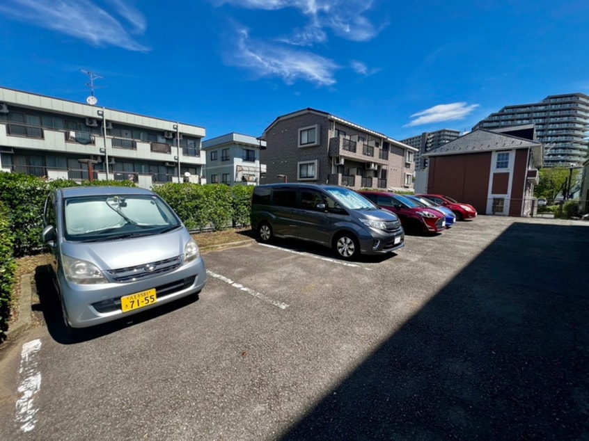 駐車場 多摩ﾆｭｰﾀｳﾝﾌﾞﾗﾝﾆｭｰ別所8