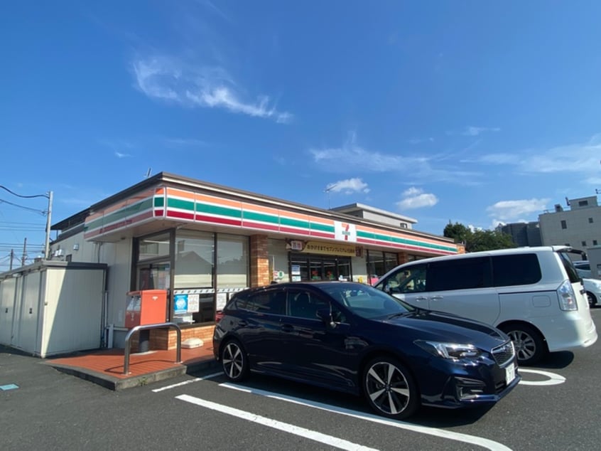 セブンイレブン　八王子堀之内3丁目店(コンビニ)まで427m 多摩ﾆｭｰﾀｳﾝﾌﾞﾗﾝﾆｭｰ別所8
