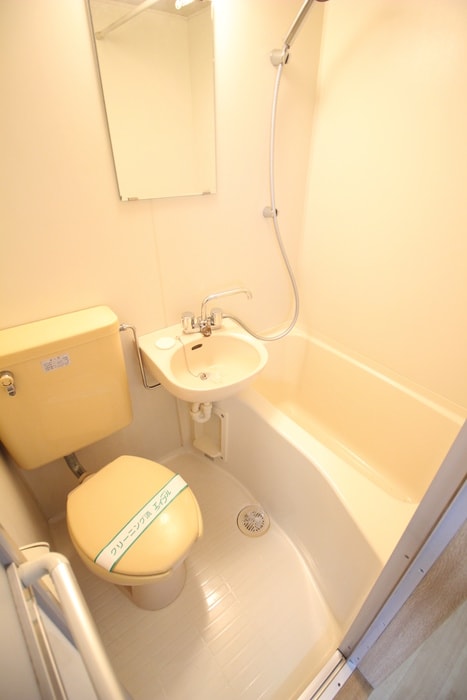 バス／シャワールーム等 プチハウス