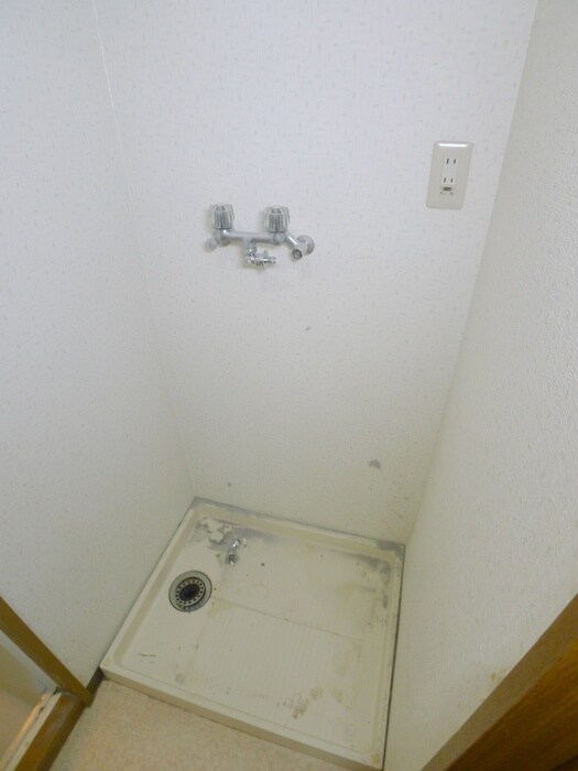 洗濯機置場 グレースコート志村