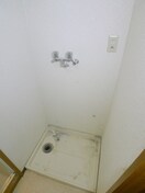 洗濯機置場 グレースコート志村