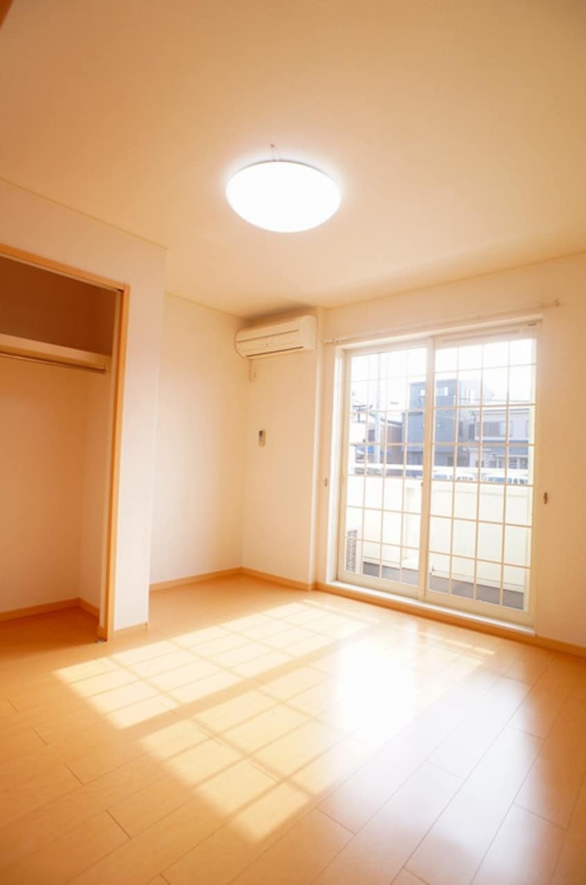 居室 アパ－トメントノイ