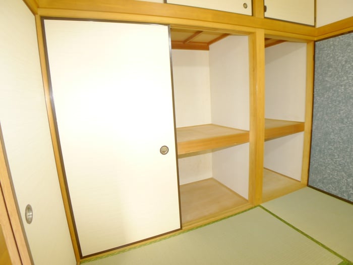 収納 メゾン宏和