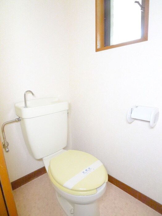 トイレ コーポ伊賀谷