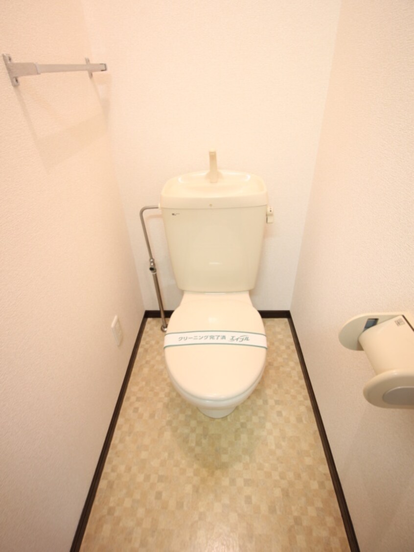 トイレ フラワ－ハイツ