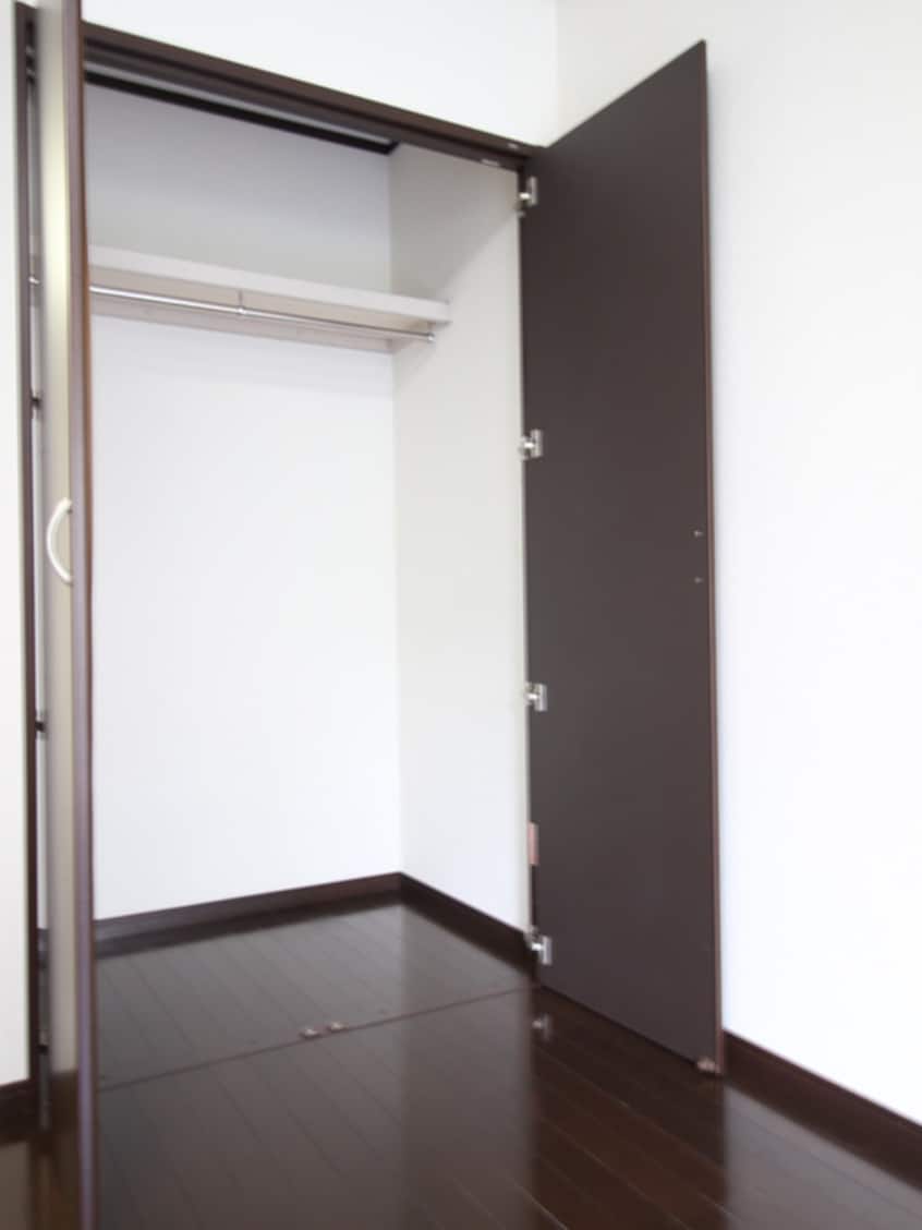 収納 フラワ－ハイツ