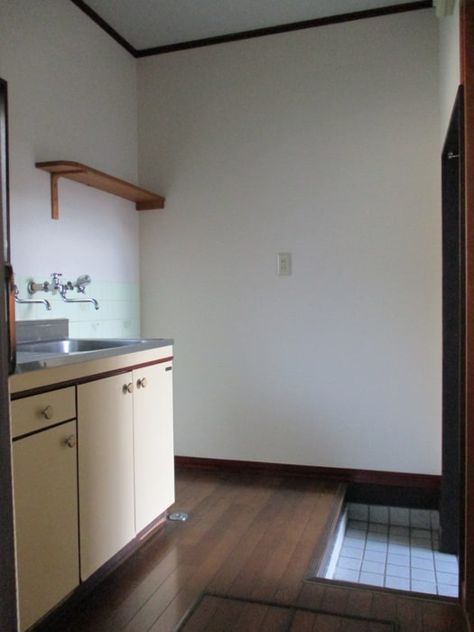 廊下 コーポ元吉