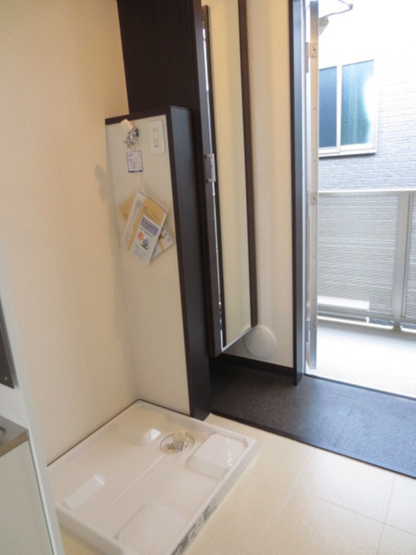 洗濯機置場 ｿﾚｲﾕｴｰ