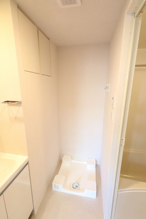 洗濯機置場 ONEROOF RESIDENCE ASAKUSABASHI
