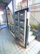 エントランス部分 プレゼントコ－ト