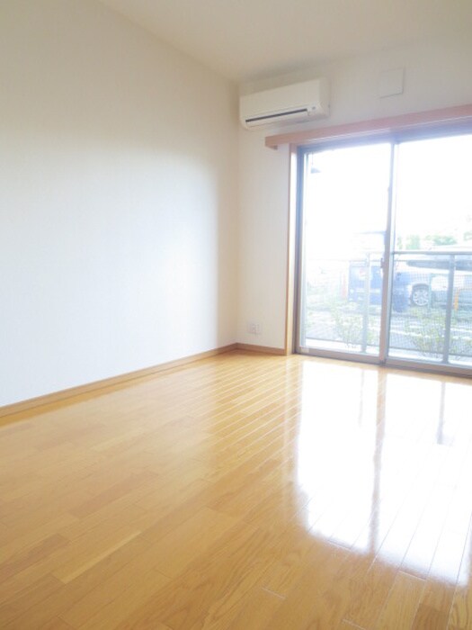 居室 セントエルモ町田（１０３）