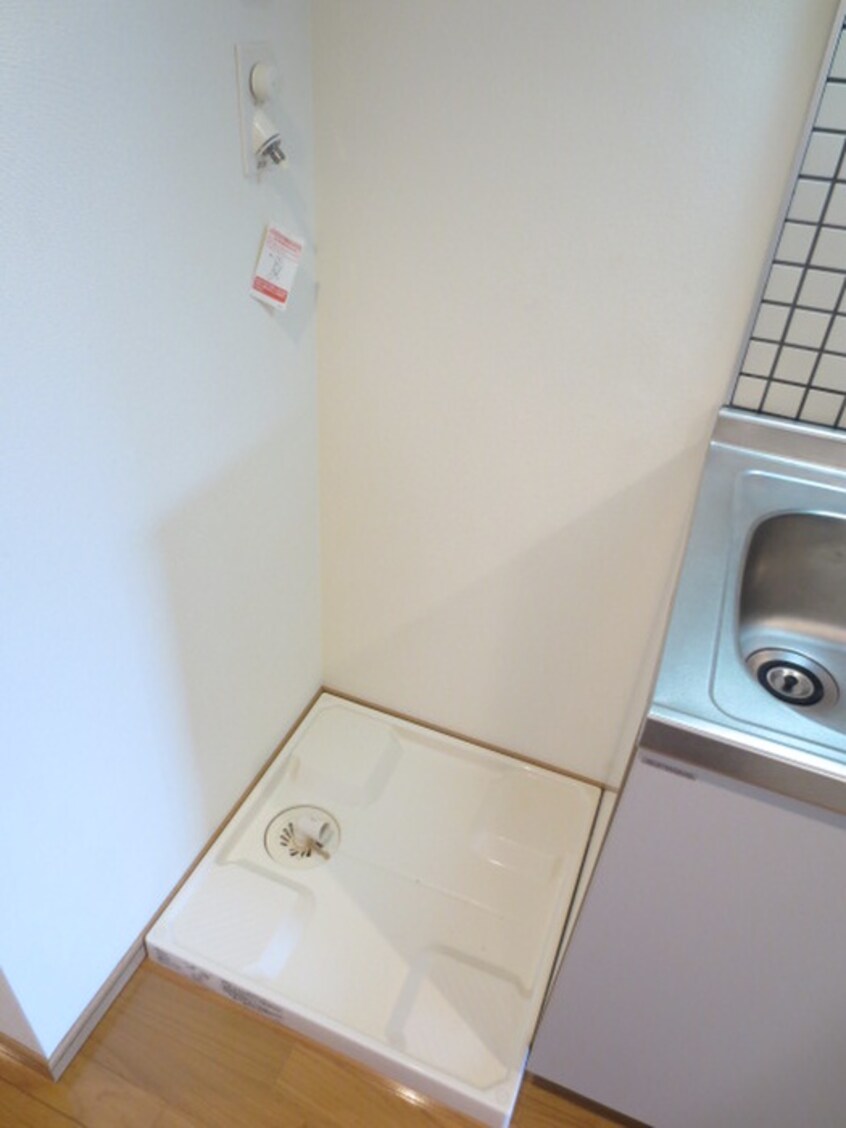 洗濯機置場 セントエルモ町田（１０３）