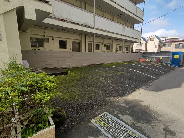 駐車場 柳沢ハイム