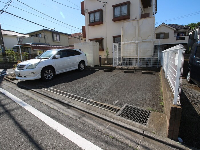 駐車場 富士見野ビル