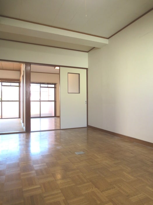 居室 第二マルニハイツ