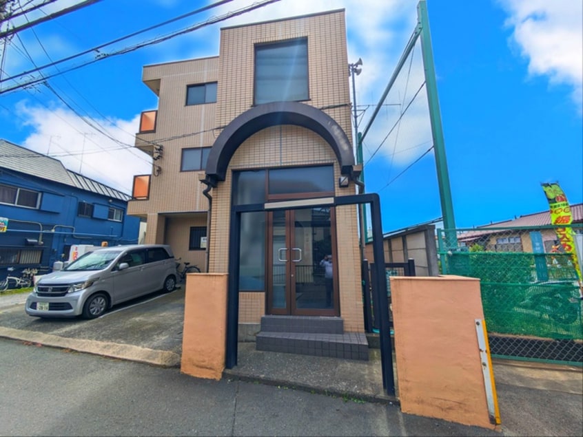 エントランス部分 プティシャトレＪＩＳ