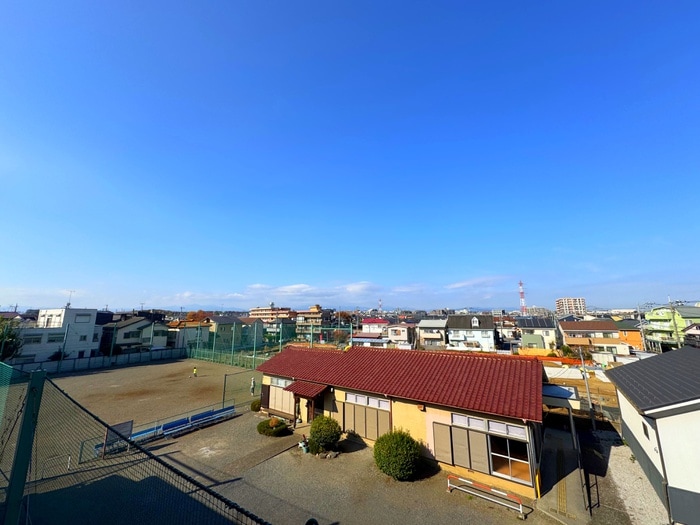 室内からの展望 プティシャトレＪＩＳ