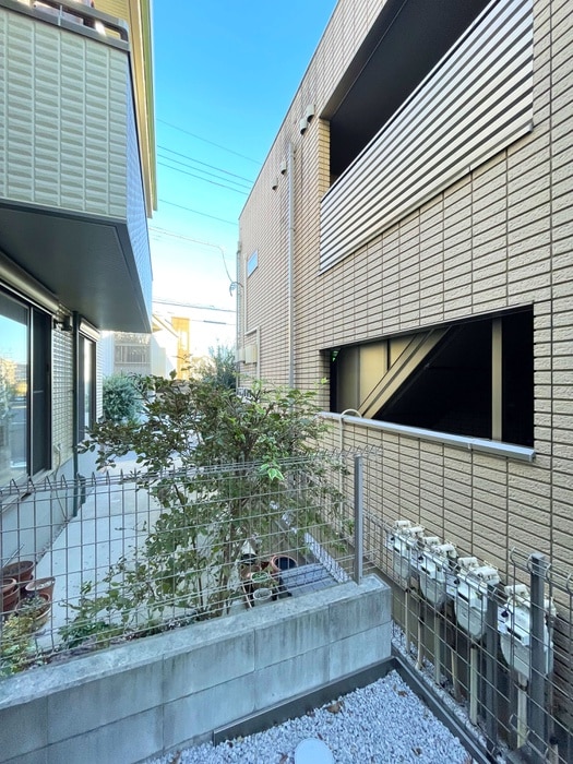 室内からの展望 ＡＳＴＥＲＩＳＫ