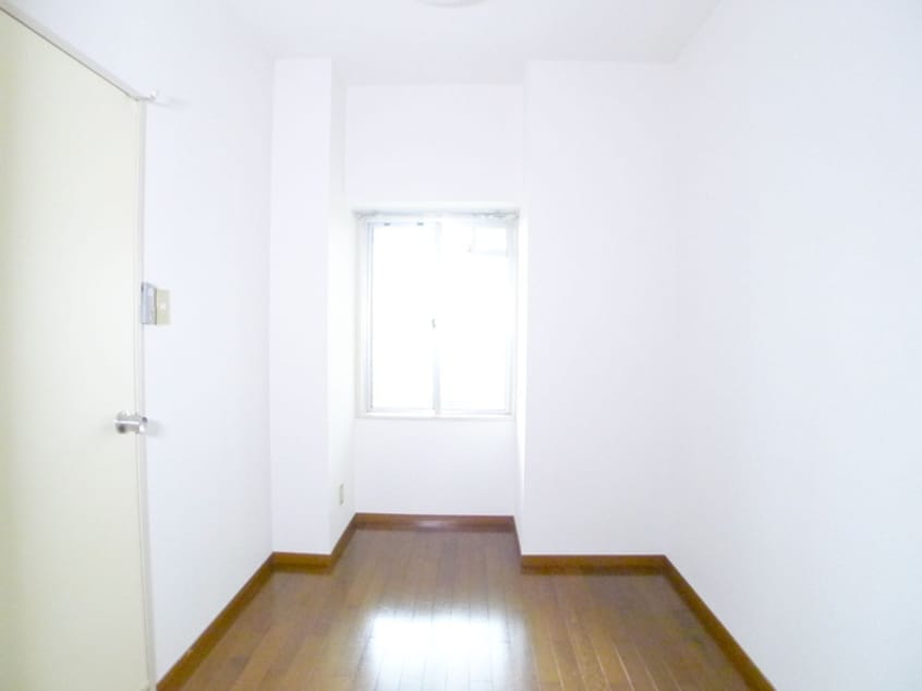 居室 パラスト北小金(2F)