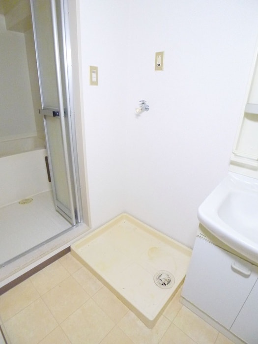 洗濯機置場 パラスト北小金(2F)