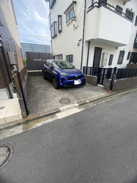 駐車場 釜利谷東１丁目戸建
