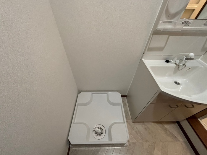 洗濯機置場 chattet(ｼｬﾄｯﾄ/猫と一緒に)