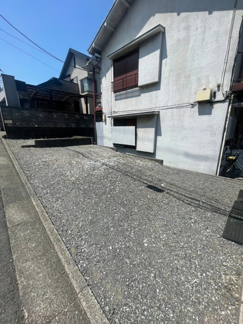 駐車場 和泉荘