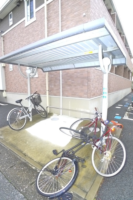 駐輪場 ラフレシール　ガーデン