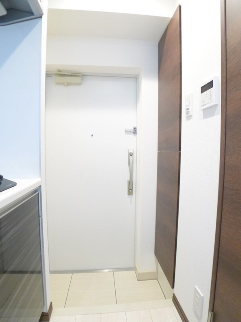 玄関 GENOVIA南行徳skygarden(105)