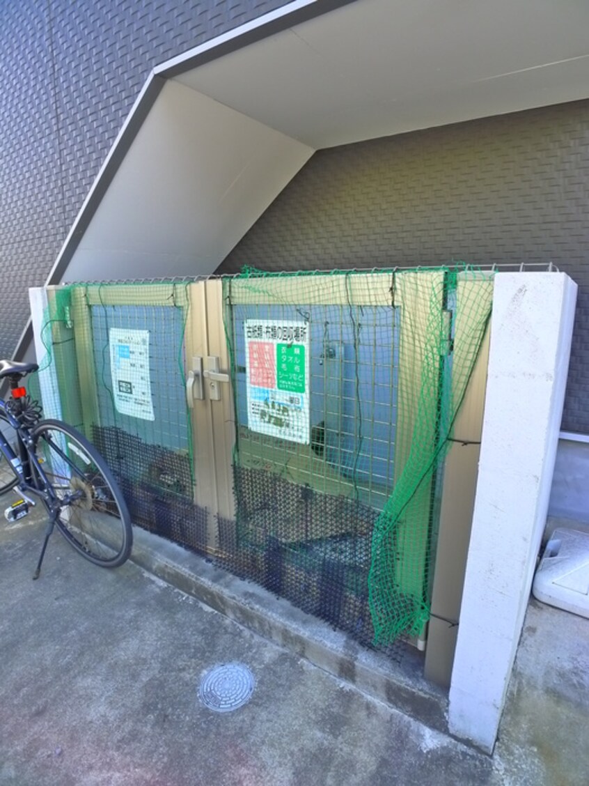 建物設備 レフィナ－ドカメオカ