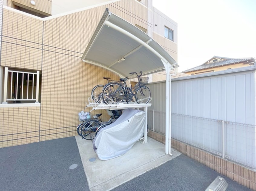 駐輪場 F.E.G　SQUARE