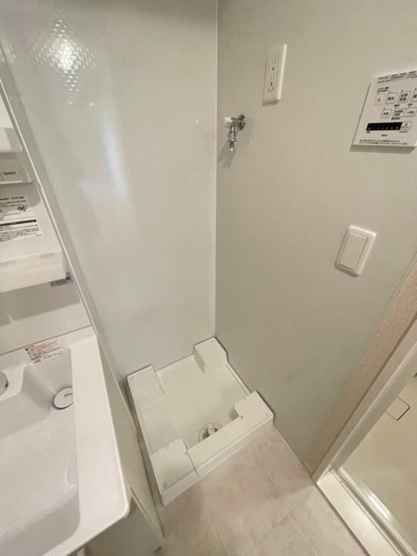 洗濯機置場 イリゼ