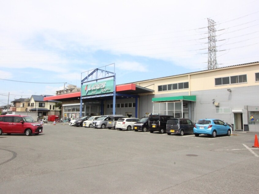 しまむらストアー田村店(スーパー)まで307m イリゼ