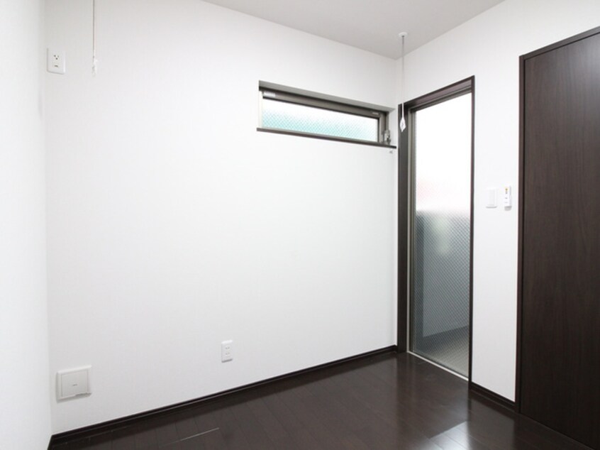 居室 パルテ・オーテ末広