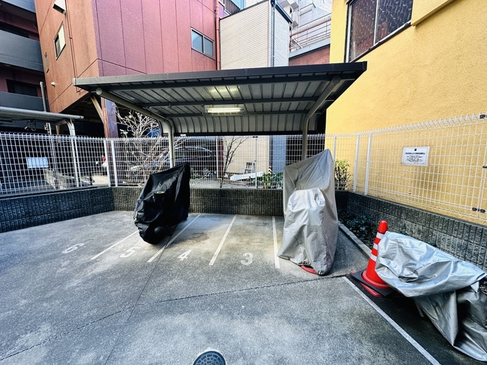 バイク置き場 レジディア浅草吾妻橋