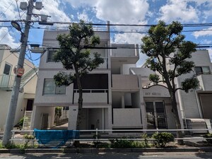 スカイコート青戸（３０５）