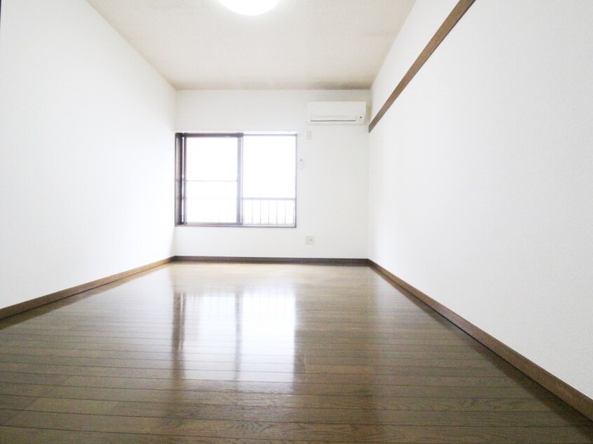 居室 カルム鶴ヶ峰