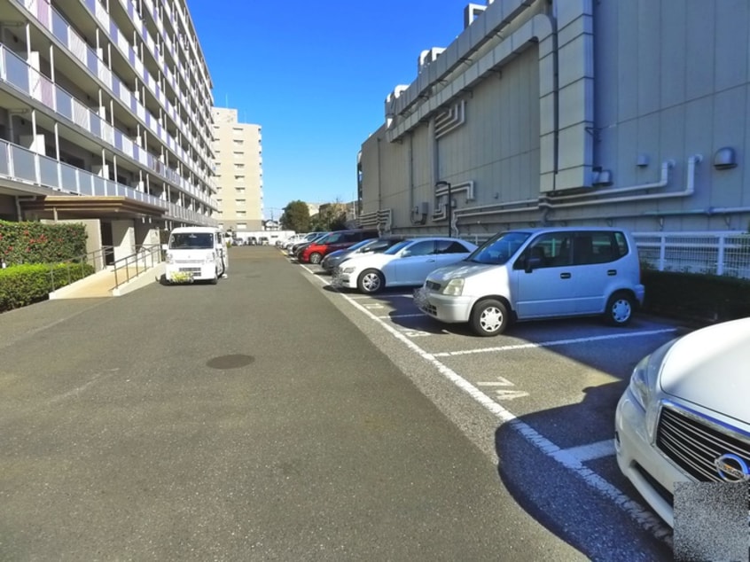 駐車場 コンフォート津田沼弐番館