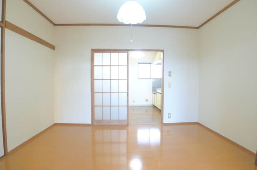 居室 コーポラスシカマ