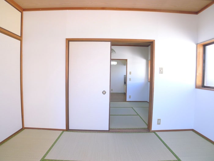 居室 コーポラスシカマ