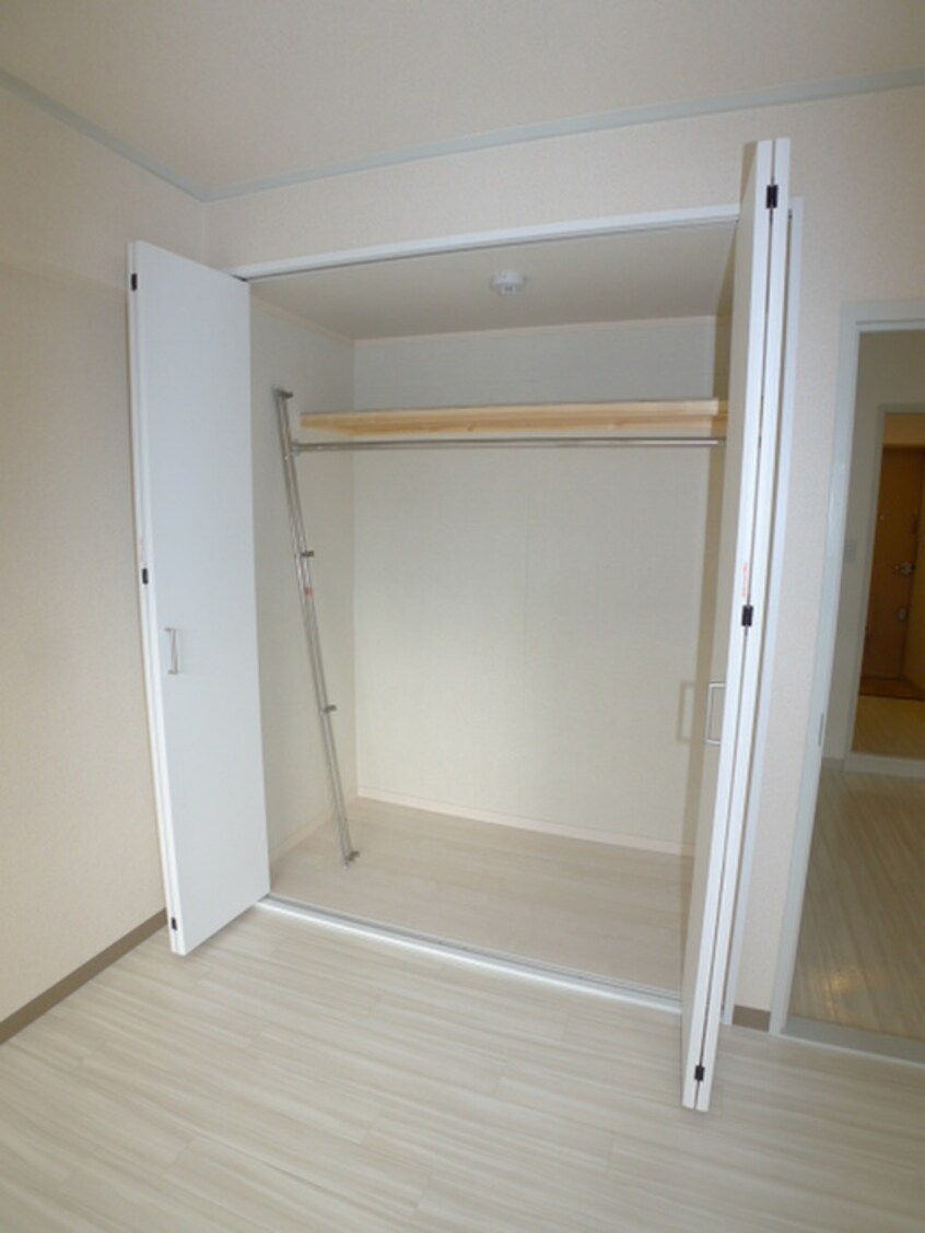 収納 キャピタル南越