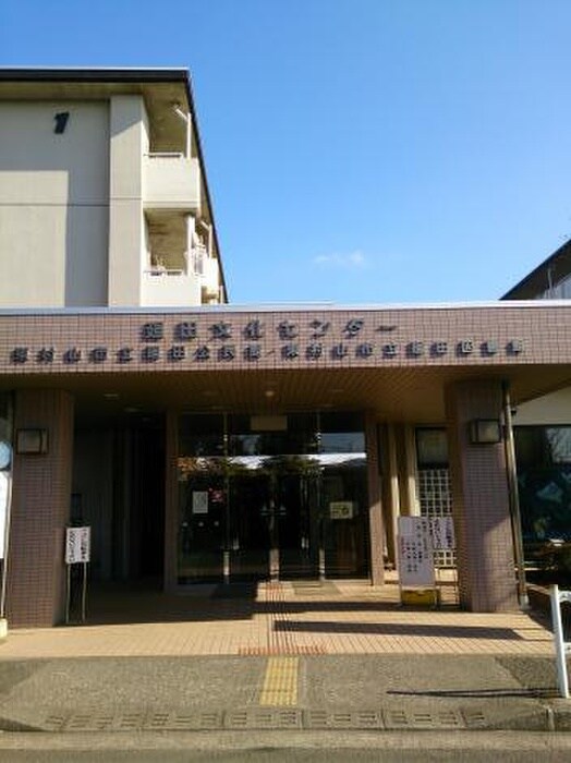 東村山市立廻田図書館(図書館)まで988m 多摩湖パークサイドハイツ