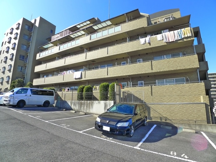 駐車場 INSURANCE BLDG.XVII