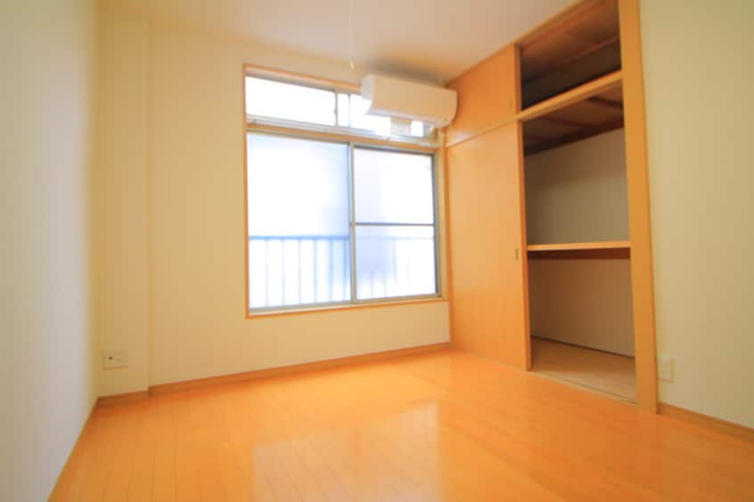 居室 エフィ－ル板橋