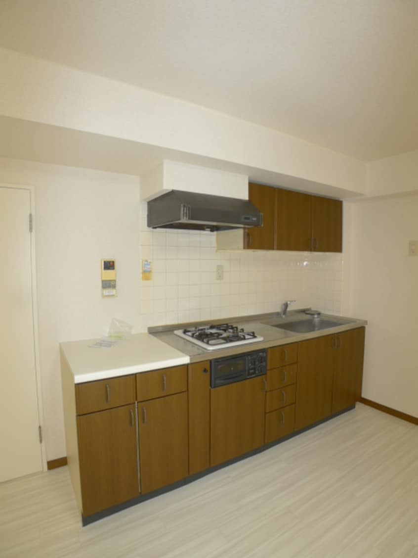 キッチン キャピタル南越